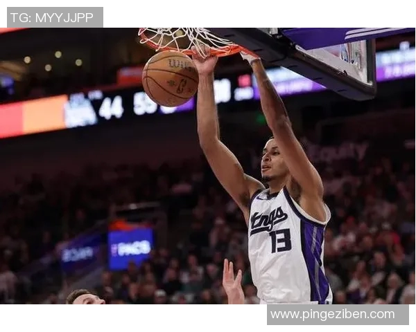 国王队记：明日对阵独行侠 基根·穆雷因左脚踝扭伤将缺阵